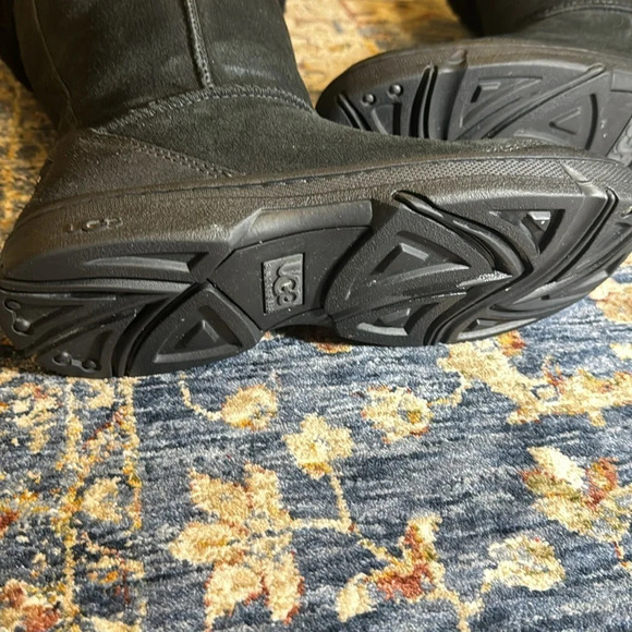 Ugg Australia Ultimate Tall II 5233 Winter Fuzzy Designer Boot WMN 8 Sheepskin - Picture 5 of 15